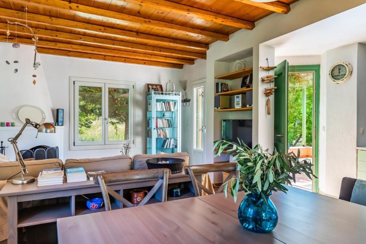 Вилла Myrto'S House At Agnontas Экстерьер фото